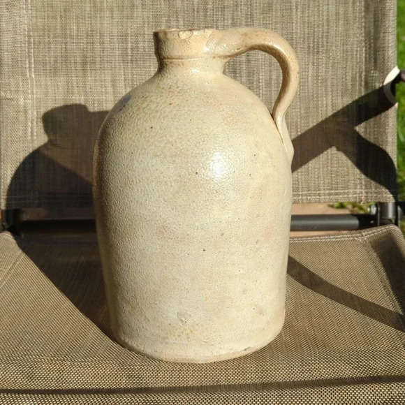 Earthenware Jug - Picture 4 of 7